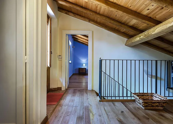 Casa Rosa Milo